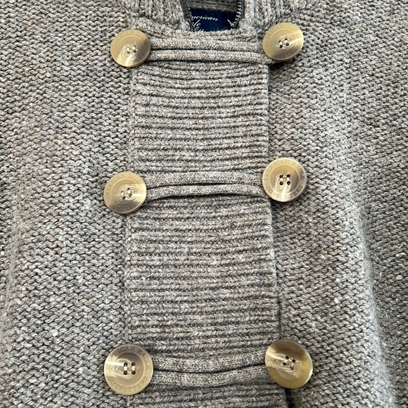 American Eagle Taupe Brown shade Women Chunky Cable Knit Cardigan Sweater size M - Picture 3 of 8